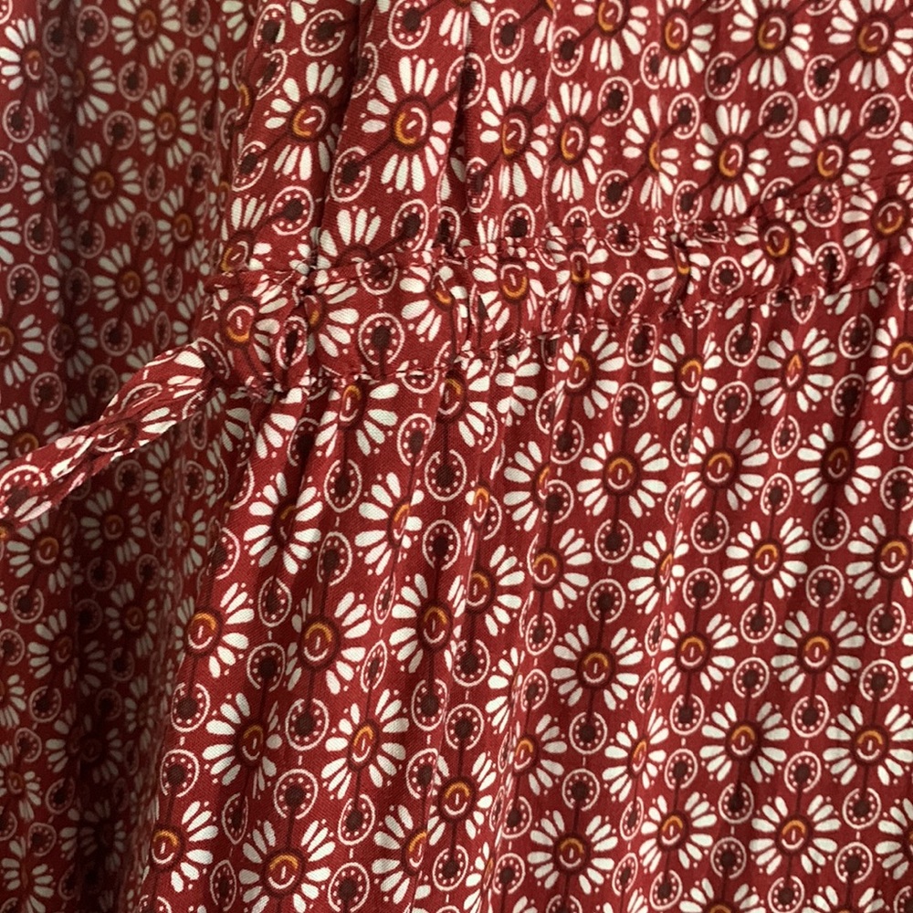 Red Dress - Picture 3 of 5